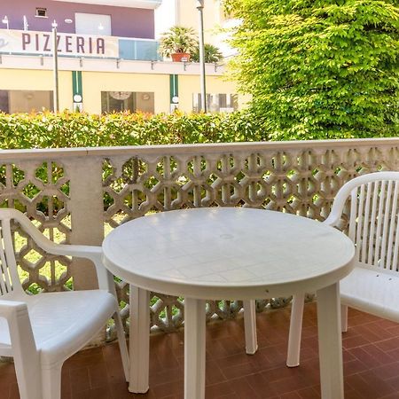 Clara Villa Bibione Exterior foto