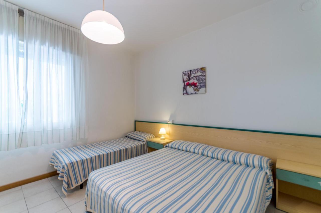Clara Villa Bibione Exterior foto