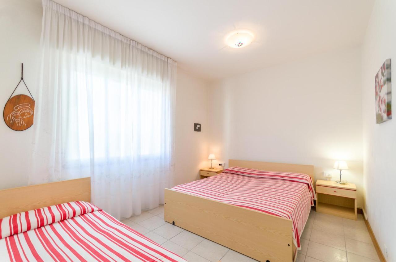 Clara Villa Bibione Exterior foto